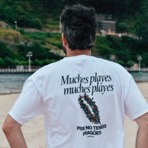 Camiseta "Muches playes"